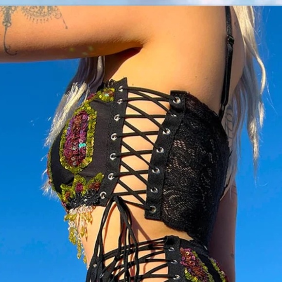 Brand new Discolemonade Swamp goddess top size M✨🖤 - Picture 7 of 10